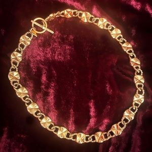 ANNE KLEIN Gold Tone Necklace